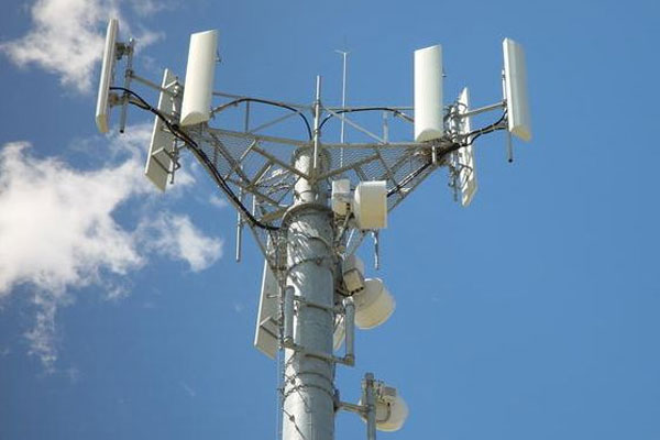 New Nevice To Turn Cellphones Into Satellite Phones<br />
<b>Deprecated</b>: strip_tags(): Passing null to parameter #1 ($string) of type string is deprecated in <b>/var/www/vhosts/economicconfidential.com/httpdocs/wp-content/themes/Newspaper/loop-single.php</b> on line <b>64</b><br />
New Nevice To Turn Cellphones Into Satellite Phones