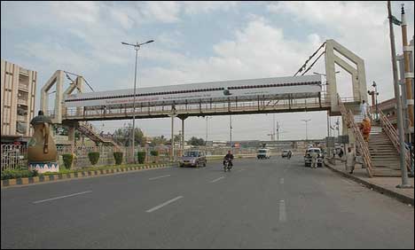 FG to quicken construction of pedestrian bridge at Ojodu Berger (Lagos – Ibadan expressway)<br />
<b>Deprecated</b>: strip_tags(): Passing null to parameter #1 ($string) of type string is deprecated in <b>/var/www/vhosts/economicconfidential.com/httpdocs/wp-content/themes/Newspaper/loop-single.php</b> on line <b>64</b><br />
FG to quicken construction of pedestrian bridge at Ojodu Berger (Lagos – Ibadan expressway)