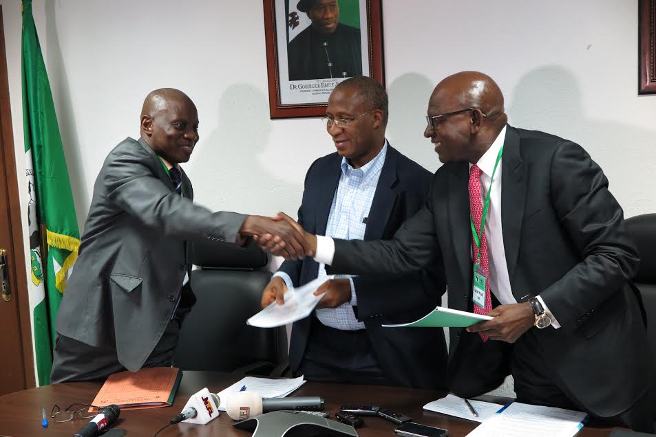 NEXIM Obtains US$302,000 AfDB Grant For Sealink Project<br />
<b>Deprecated</b>: strip_tags(): Passing null to parameter #1 ($string) of type string is deprecated in <b>/var/www/vhosts/economicconfidential.com/httpdocs/wp-content/themes/Newspaper/loop-single.php</b> on line <b>64</b><br />
NEXIM Obtains US$302,000 AfDB Grant For Sealink Project