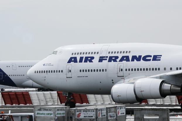 France Worried Over Striking Airline Staff Pay Offer<br />
<b>Deprecated</b>: strip_tags(): Passing null to parameter #1 ($string) of type string is deprecated in <b>/var/www/vhosts/economicconfidential.com/httpdocs/wp-content/themes/Newspaper/loop-single.php</b> on line <b>60</b><br />
France Worried Over Striking Airline Staff Pay Offer