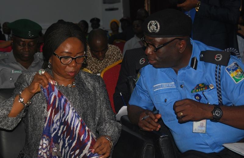 Avoid Ponzi Schemes -SEC warns Nigerians<br />
<b>Deprecated</b>: strip_tags(): Passing null to parameter #1 ($string) of type string is deprecated in <b>/var/www/vhosts/economicconfidential.com/httpdocs/wp-content/themes/Newspaper/loop-single.php</b> on line <b>60</b><br />
Avoid Ponzi Schemes -SEC warns Nigerians