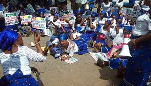 Nigerian Traders hail ECOWAS, Others for Reopening Shops in Ghana<br />
<b>Deprecated</b>: strip_tags(): Passing null to parameter #1 ($string) of type string is deprecated in <b>/var/www/vhosts/economicconfidential.com/httpdocs/wp-content/themes/Newspaper/loop-single.php</b> on line <b>64</b><br />
Nigerian Traders hail ECOWAS, Others for Reopening Shops in Ghana
