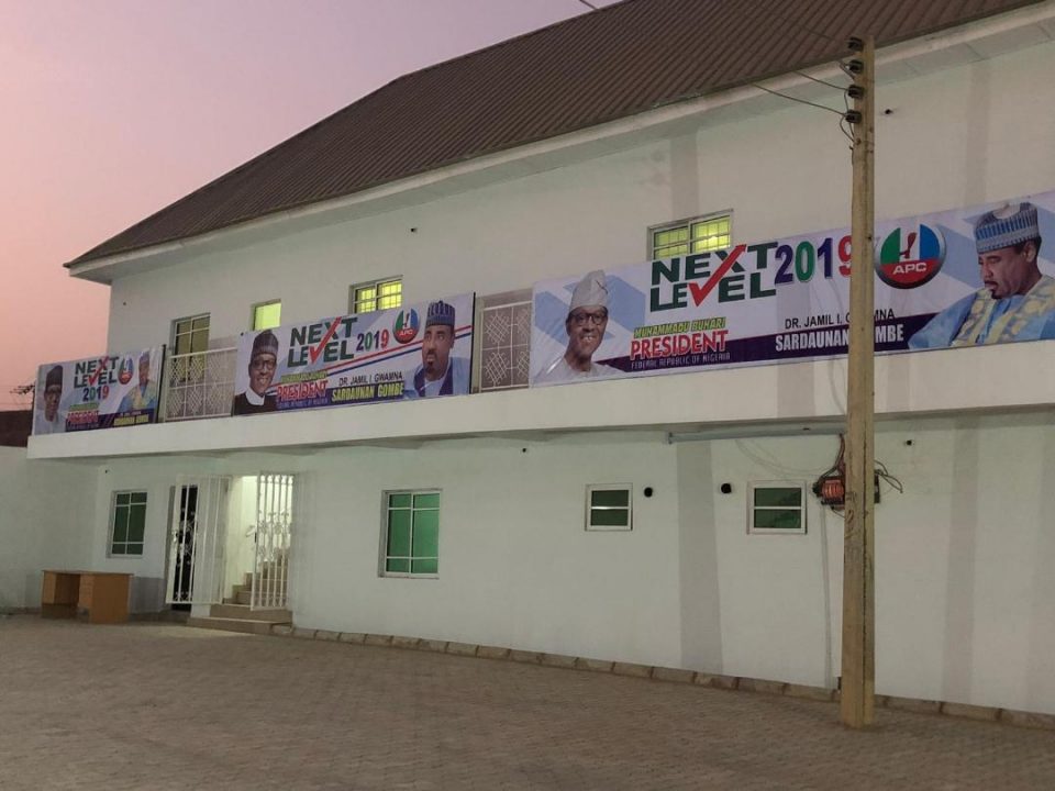 Gwamna Donates digital North-east campaign office to Buhari<br />
<b>Deprecated</b>: strip_tags(): Passing null to parameter #1 ($string) of type string is deprecated in <b>/var/www/vhosts/economicconfidential.com/httpdocs/wp-content/themes/Newspaper/loop-single.php</b> on line <b>60</b><br />
Gwamna Donates digital North-east campaign office to Buhari
