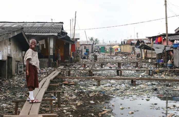 Dirty and overcrowded environment