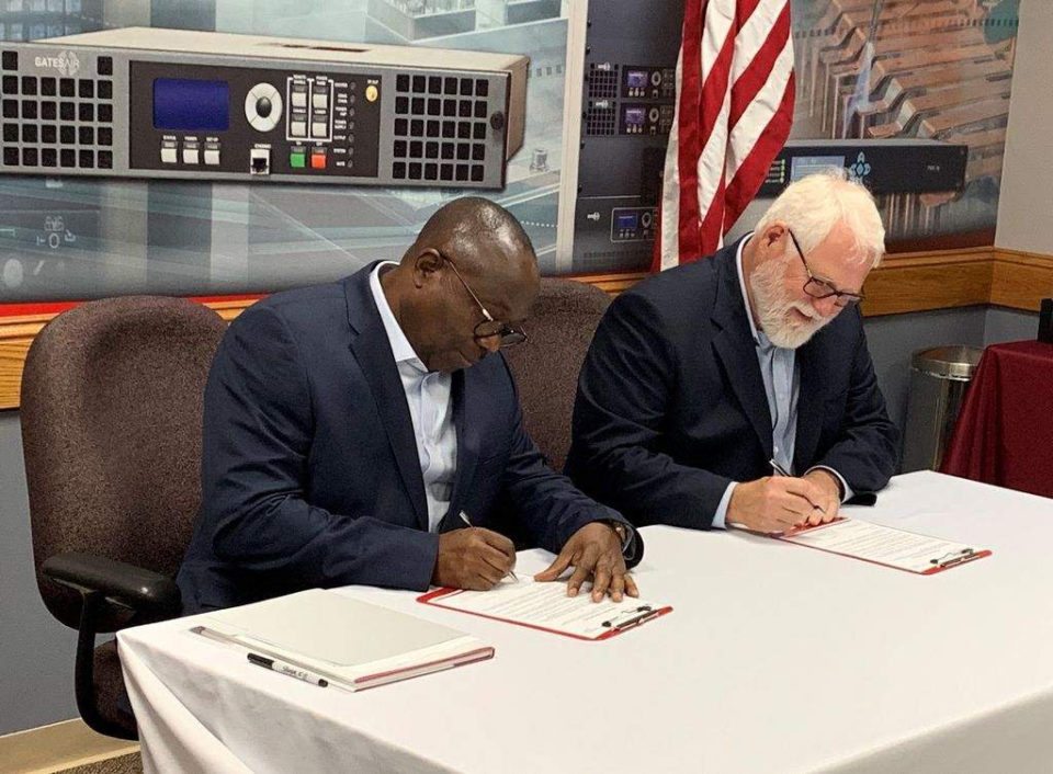 Pinnacle, GatesAir Sign Pact On Expanded Digital TV Switch Over<br />
<b>Deprecated</b>: strip_tags(): Passing null to parameter #1 ($string) of type string is deprecated in <b>/var/www/vhosts/economicconfidential.com/httpdocs/wp-content/themes/Newspaper/loop-single.php</b> on line <b>60</b><br />
Pinnacle, GatesAir Sign Pact On Expanded Digital TV Switch Over