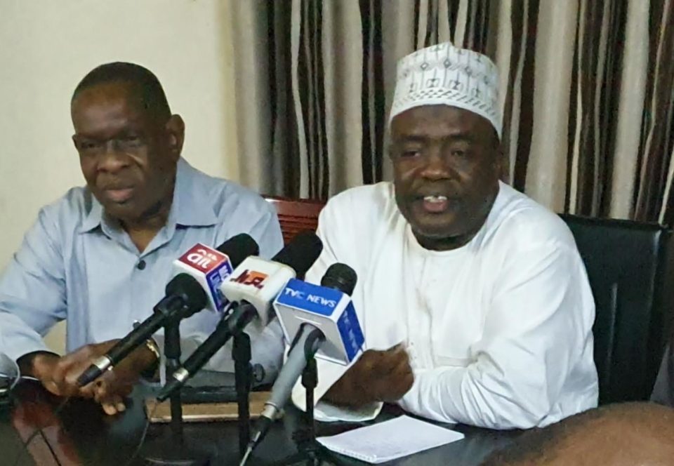Rice Smuggling: Nigeria Risks Loss of $400m if..<br />
<b>Deprecated</b>: strip_tags(): Passing null to parameter #1 ($string) of type string is deprecated in <b>/var/www/vhosts/economicconfidential.com/httpdocs/wp-content/themes/Newspaper/loop-single.php</b> on line <b>64</b><br />
Rice Smuggling: Nigeria Risks Loss of $400m if..