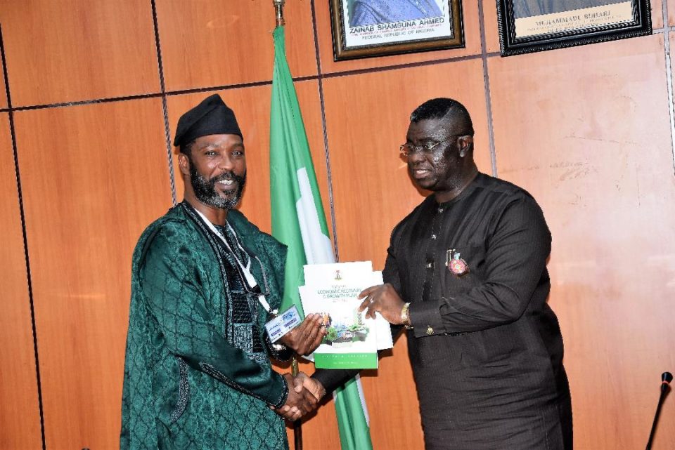 FG Lauds Establishment of Industrial Fishing Project in Niger Delta.<br />
<b>Deprecated</b>: strip_tags(): Passing null to parameter #1 ($string) of type string is deprecated in <b>/var/www/vhosts/economicconfidential.com/httpdocs/wp-content/themes/Newspaper/loop-single.php</b> on line <b>64</b><br />
FG Lauds Establishment of Industrial Fishing Project in Niger Delta.