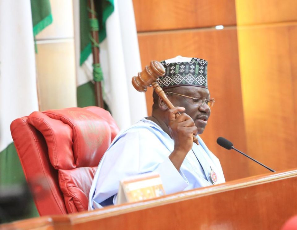 N392bn Projects Debt: Senate Asks FG To Consider Pension Fund