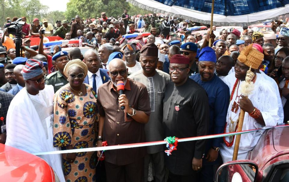 Northern Youths Say Amotekun is OPC Military Wing in Disguise<br />
<b>Deprecated</b>: strip_tags(): Passing null to parameter #1 ($string) of type string is deprecated in <b>/var/www/vhosts/economicconfidential.com/httpdocs/wp-content/themes/Newspaper/loop-single.php</b> on line <b>60</b><br />
Northern Youths Say Amotekun is OPC Military Wing in Disguise