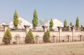 Kaduna Govt Demolishes 100 Houses Over Disputed ‘Royal Land’ in Zaria