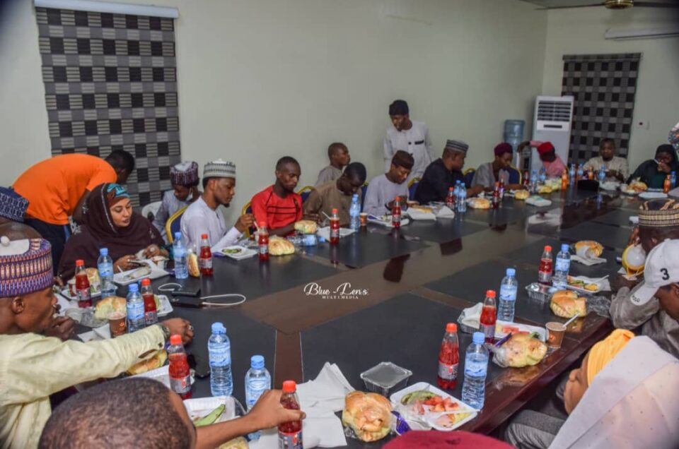 At Iftar Dinner, Young Journalists Tasked on Objectivity, Positive Narratives in Reportage