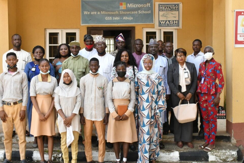 NYSC Corper Creates Awareness on Solar, Provides Alternative Energies to Schools in FCT
