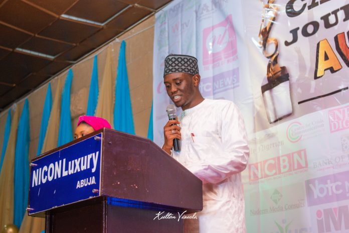 Editor of Youths Digest Magazine, Gidado Shuaib speaking at the 2020 Campus Journalism Awards