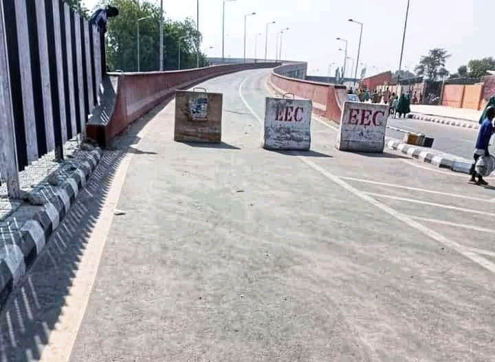 Borno’s N4.3bn First Flyover Recently Commissioned by Buhari Undergoes Reconstruction<br />
<b>Deprecated</b>: strip_tags(): Passing null to parameter #1 ($string) of type string is deprecated in <b>/var/www/vhosts/economicconfidential.com/httpdocs/wp-content/themes/Newspaper/loop-single.php</b> on line <b>64</b><br />
Borno’s N4.3bn First Flyover Recently Commissioned by Buhari Undergoes Reconstruction