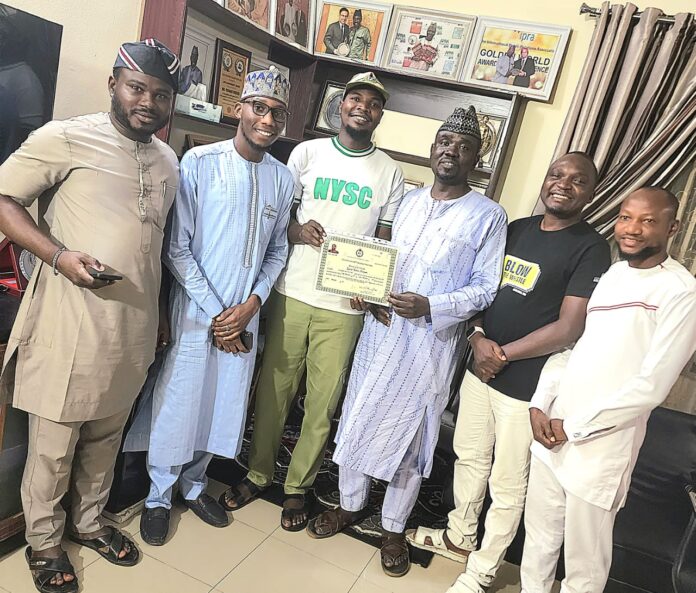 PRNigeria Offers Automatic Employment to Corps Member