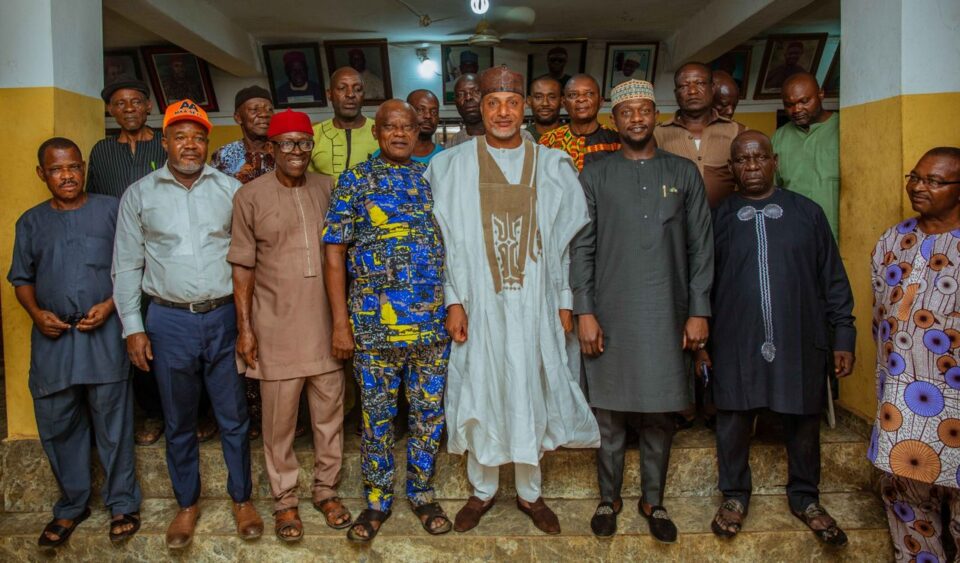 Kwara Central: Igbo Community Endorses Saliu Mustapha for Senate<br />
<b>Deprecated</b>: strip_tags(): Passing null to parameter #1 ($string) of type string is deprecated in <b>/var/www/vhosts/economicconfidential.com/httpdocs/wp-content/themes/Newspaper/loop-single.php</b> on line <b>60</b><br />
Kwara Central: Igbo Community Endorses Saliu Mustapha for Senate