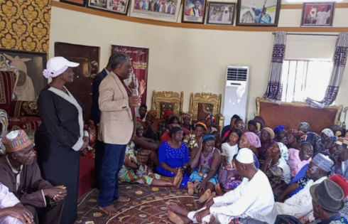 Participants at the e-Naira sensitisation workshop (R) at the Etsu of Bwari Palace listening with rapt attention to the organisers (L) led by the CEO of GOGETIT Investment Ltd, Mr Kenneth Hembe.