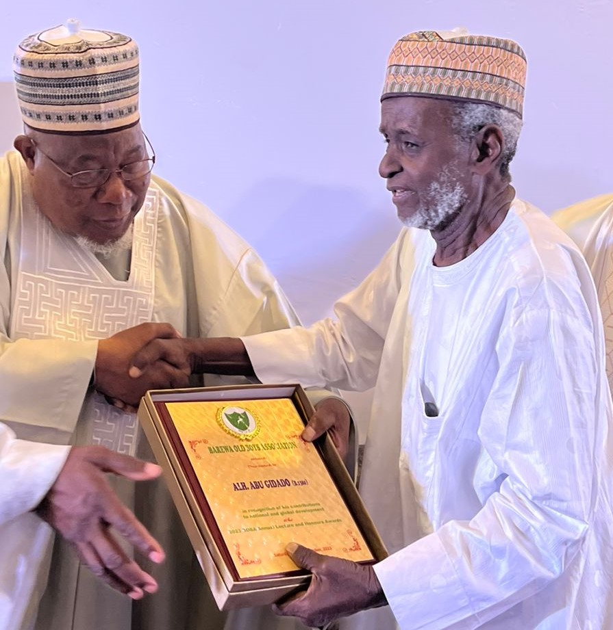 BOBA 2023: Barewa Old Boys Association Honours ‘Incorruptible’ Ex-Minister, Abu Gidado, 23 Others<br />
<b>Deprecated</b>: strip_tags(): Passing null to parameter #1 ($string) of type string is deprecated in <b>/var/www/vhosts/economicconfidential.com/httpdocs/wp-content/themes/Newspaper/loop-single.php</b> on line <b>60</b><br />
BOBA 2023: Barewa Old Boys Association Honours ‘Incorruptible’ Ex-Minister, Abu Gidado, 23 Others