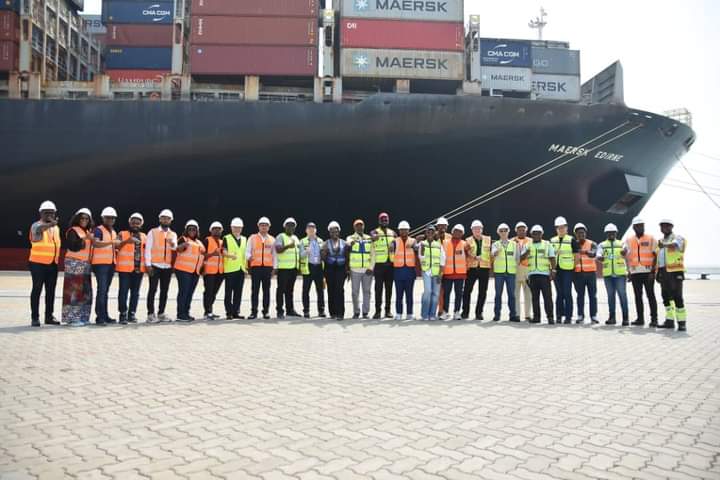 Lekki Seaport Berths Largest Container Vessel<br />
<b>Deprecated</b>: strip_tags(): Passing null to parameter #1 ($string) of type string is deprecated in <b>/var/www/vhosts/economicconfidential.com/httpdocs/wp-content/themes/Newspaper/loop-single.php</b> on line <b>60</b><br />
Lekki Seaport Berths Largest Container Vessel