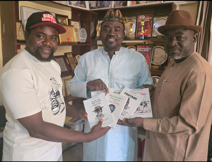 PRNigeria Centre, Nasarawa University Seal Partnership for PR Academic Excellence<br />
<b>Deprecated</b>: strip_tags(): Passing null to parameter #1 ($string) of type string is deprecated in <b>/var/www/vhosts/economicconfidential.com/httpdocs/wp-content/themes/Newspaper/loop-single.php</b> on line <b>60</b><br />
PRNigeria Centre, Nasarawa University Seal Partnership for PR Academic Excellence
