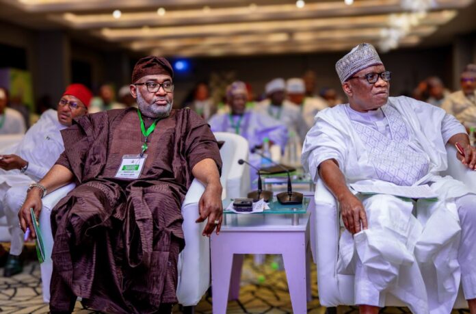 From the right: Minister of Regional Development Engr. Abubakar Momoh FNSE with Minister of State H.E. Uba Maigari Ahmadu during the retreat From the right: Minister of Regional Development Engr. Abubakar Momoh FNSE with Minister of State H.E. Uba Maigari Ahmadu during the retreat