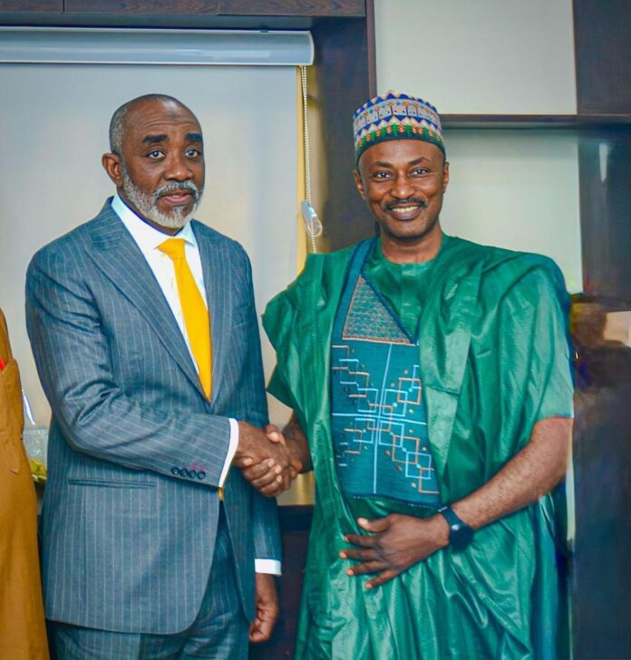 The Executive Secretary of the National Sugar Development Council (NSDC), Mr. Kamar Bakrin (L), receiving the President of the All Farmers’ Association of Nigeria (AFAN), Dr Farouk Rabiu Mudi (R), who led a delegation to pay him a courtesy visit in his office.